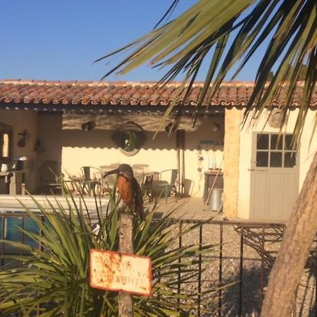 Appartement Dans Mas Provencal Grans エクステリア 写真