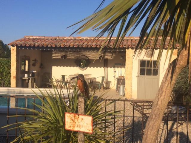 Appartement Dans Mas Provencal Grans エクステリア 写真