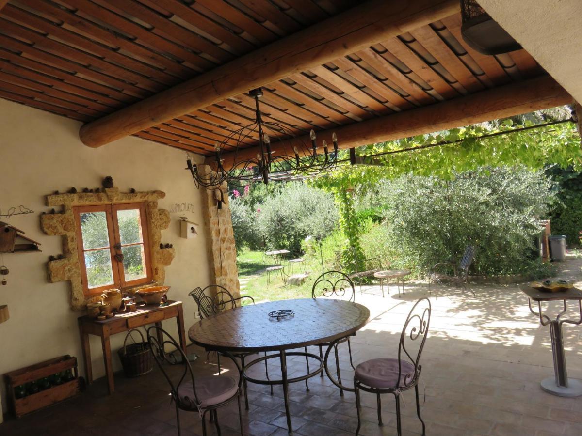 Appartement Dans Mas Provencal Grans エクステリア 写真